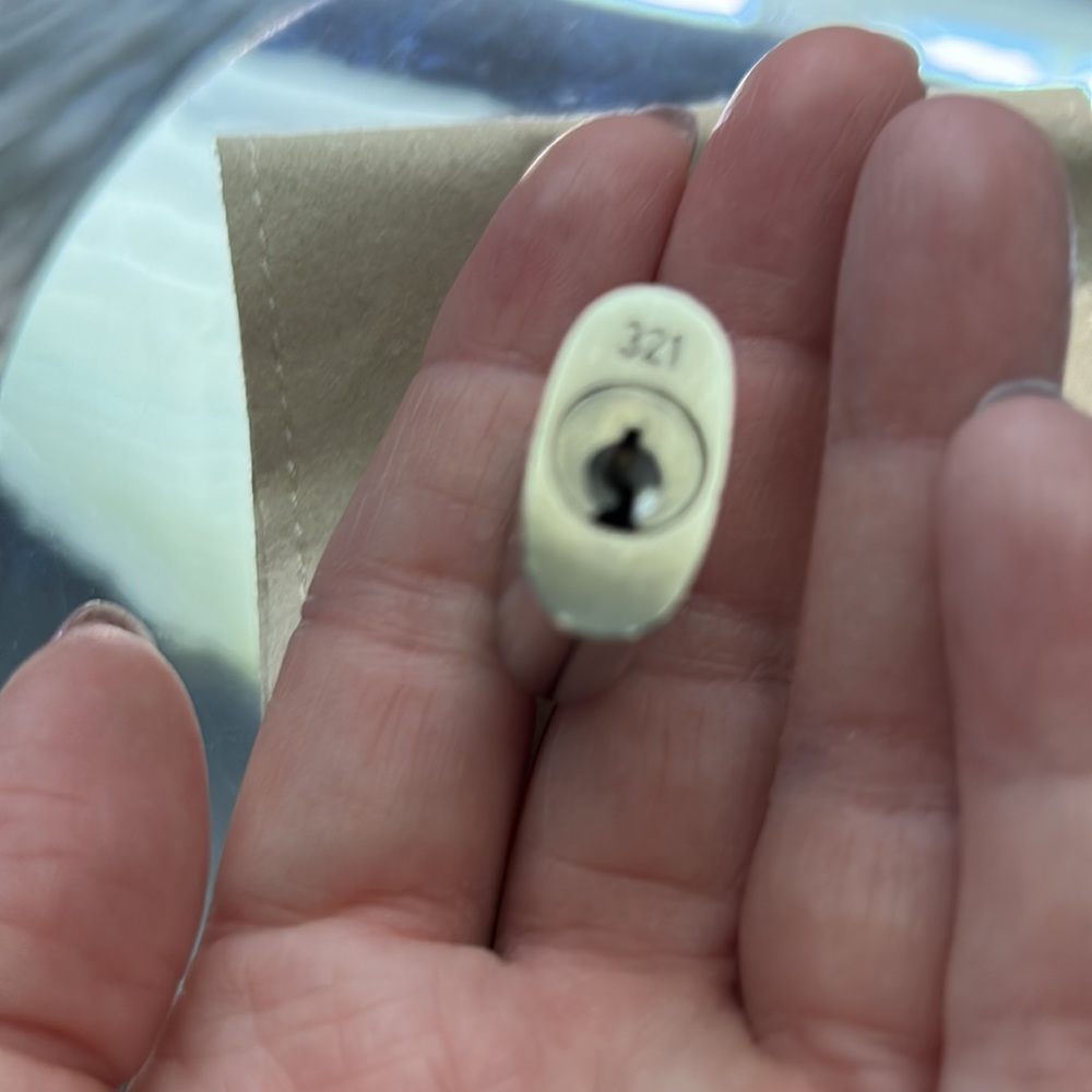 Authentic Silver Lv Lock & Key #321 - image 3